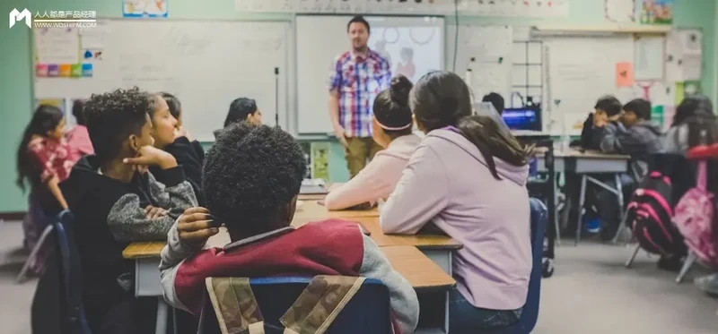 寻找心灵的归宿——《那些年,我们一起追的梦》-在言情与励志之间,探索成长的轨迹