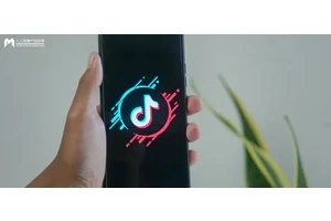 星光之路，那些激励人心的明星奋斗史：从平凡到卓越，他们的故事鼓舞了亿万人